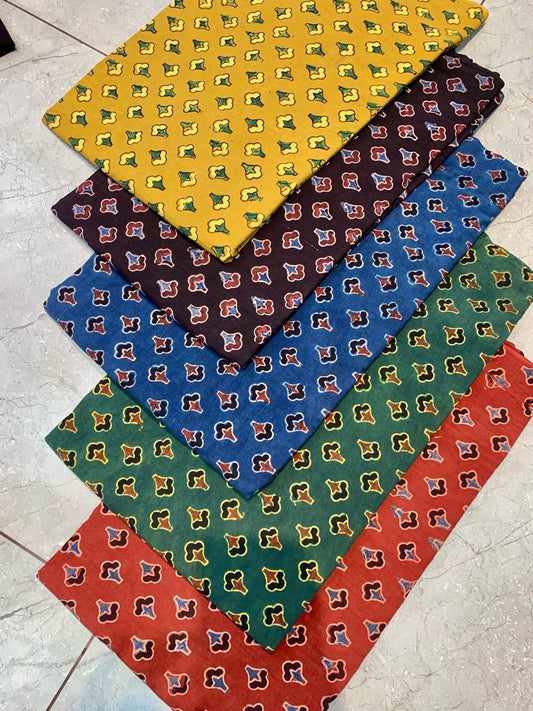 Ajrakh geometrical handblock printed pure cotton fabric – wholesale artisan-made indigo textile by Fabtexs