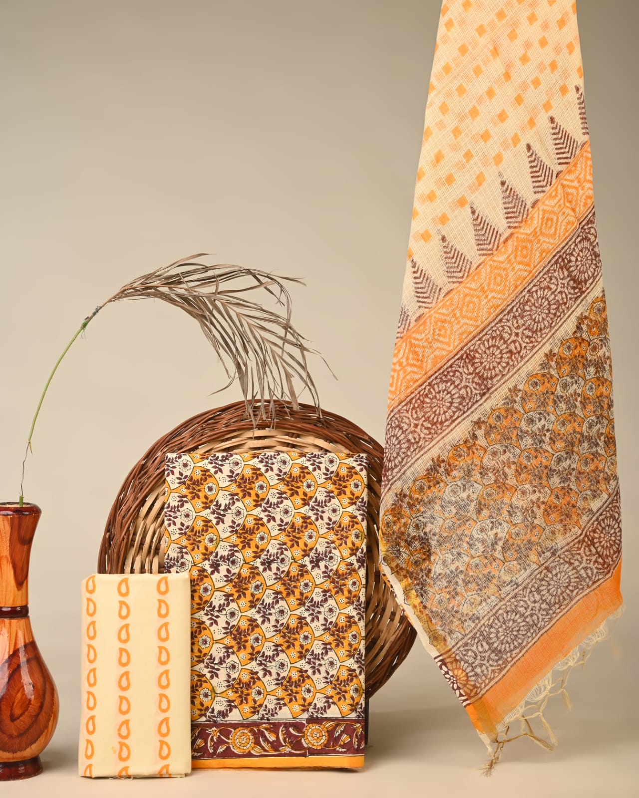 Handblock Printed Kota Doria Peach Butti Dress Material – Artisan-crafted fabric for boutiques, designers & wholesale buyers Fabtexs