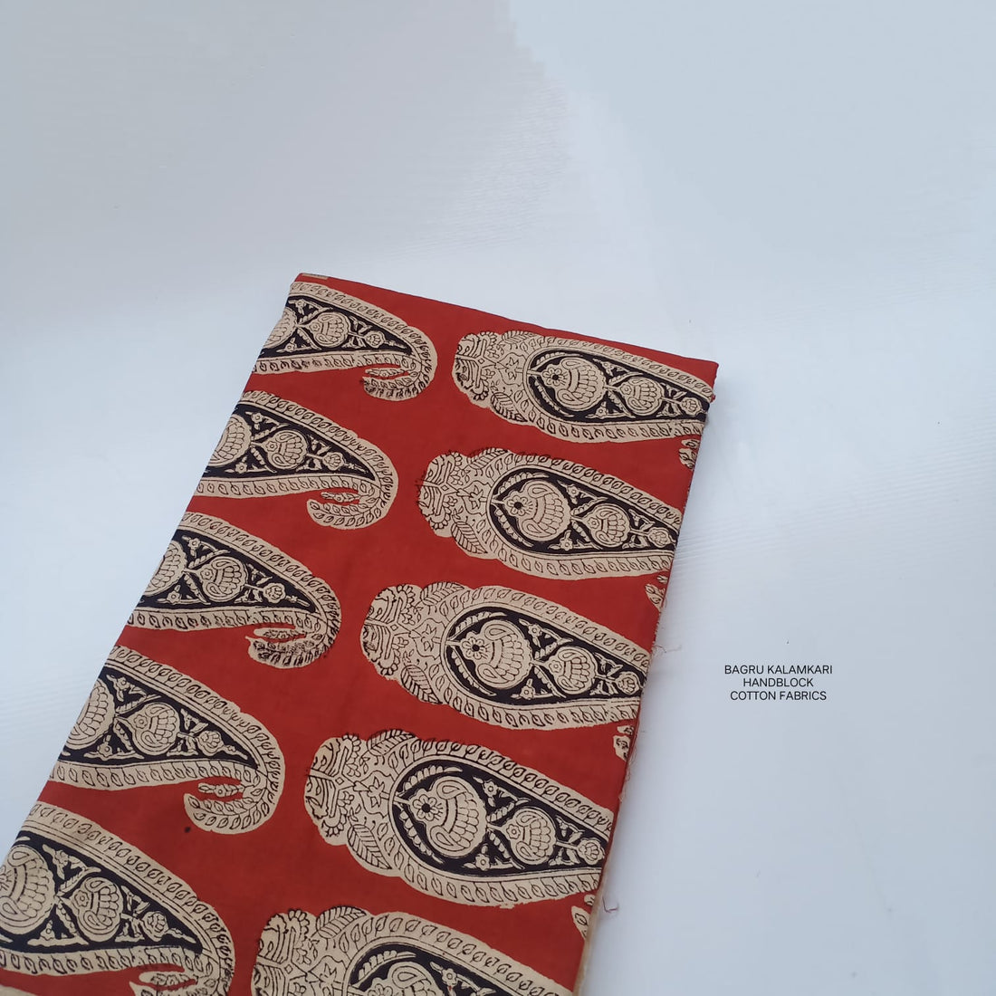 Ethnic Fabric Wholesale Suppliers in India (Boutique Buying Guide 2026)