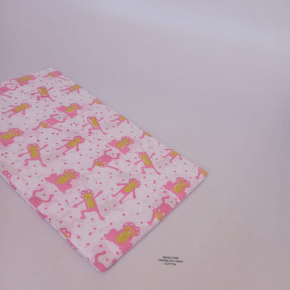 Artisan-crafted Jaipur-Sanganeri Handblock Cotton Fabric in white and pink featuring frog butti print, ideal for wholesale and boutique use.