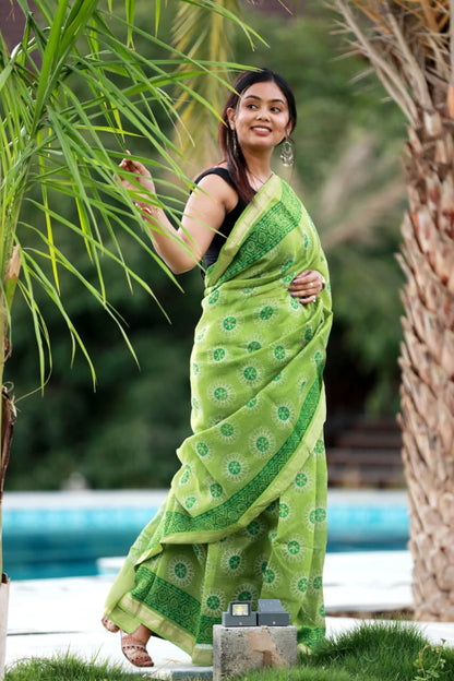 Maheshwari Silk Saree Wholesale Collection – Artisan Handloom Sarees