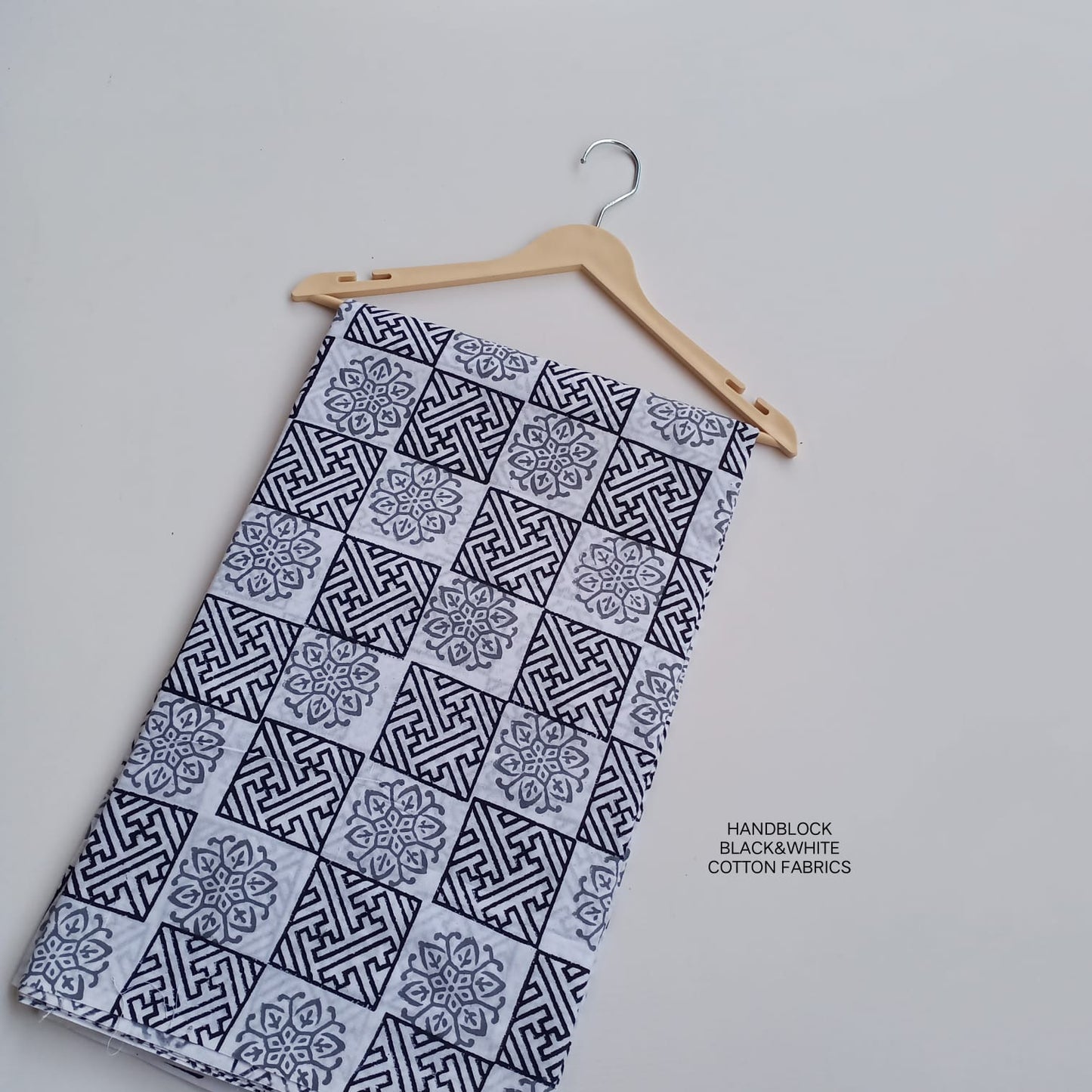 Hand Brush Printed Cotton Fabric Wholesale – Artisan Brush Painted Fabric