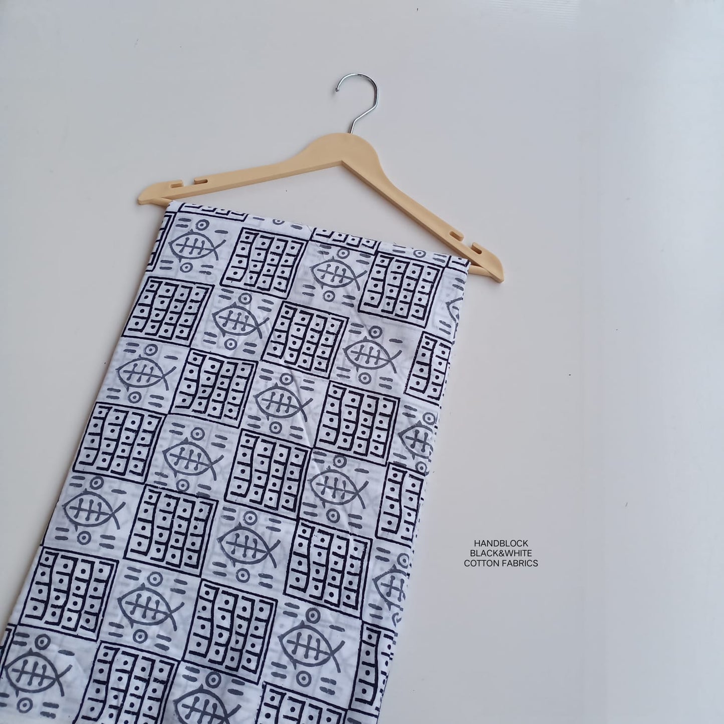 Hand Brush Printed Cotton Fabric Wholesale – Artisan Brush Painted Fabric