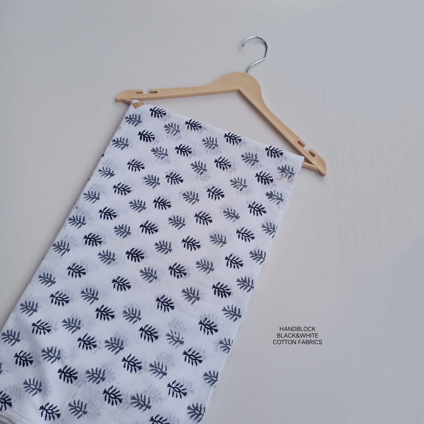 Hand Brush Printed Cotton Fabric Wholesale – Artisan Brush Painted Fabric