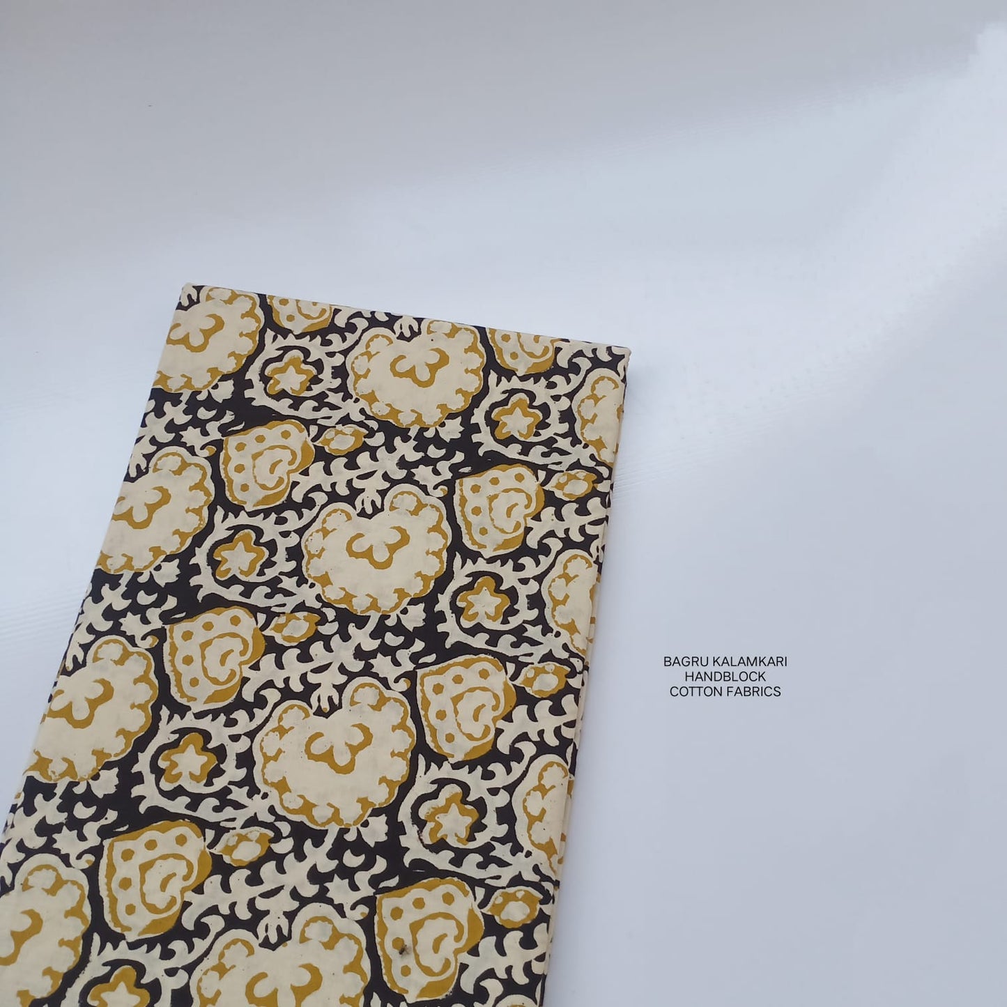 Bagru Fabric Wholesale – Handblock Printed Pure Cotton Floral Jaal Fabric