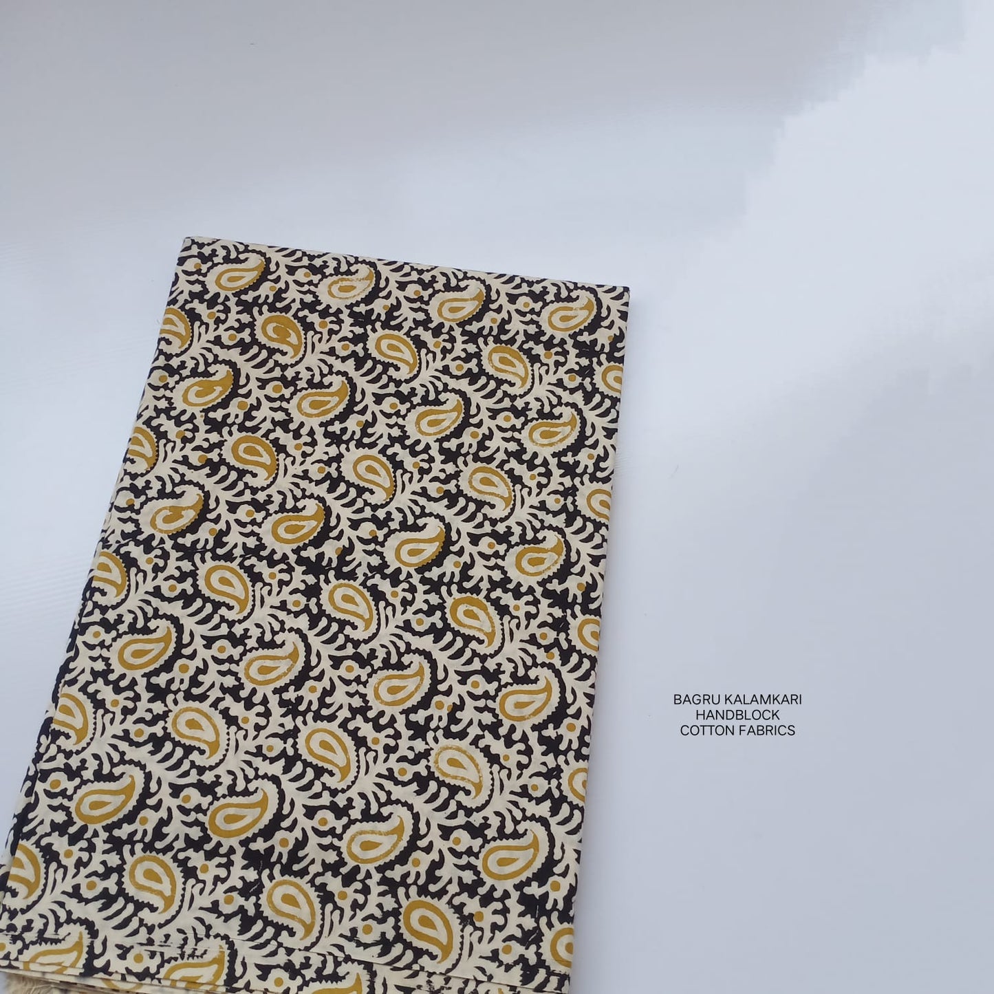 Bagru Fabric Wholesale – Handblock Printed Pure Cotton Floral Jaal Fabric