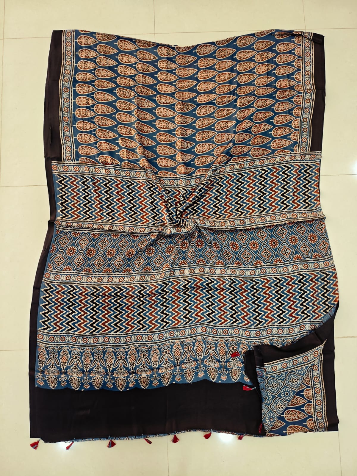 Ajrakh Sarees Wholesale – Modal Silk Handblock Printed Saree