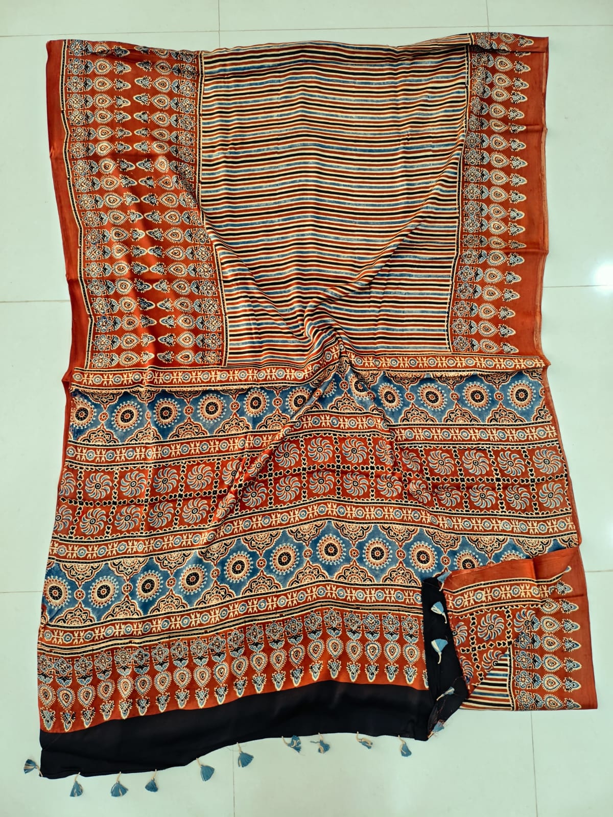 Ajrakh Sarees Wholesale – Modal Silk Handblock Printed Saree