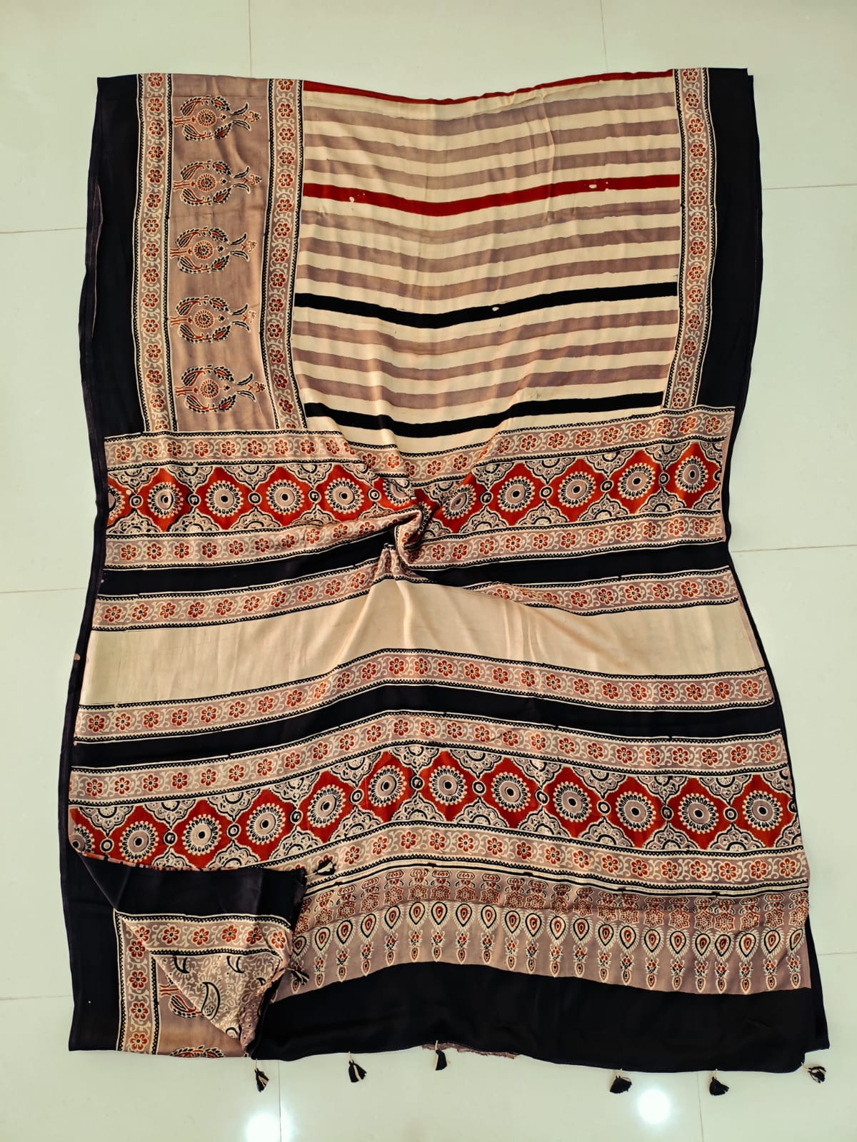 Ajrakh Sarees Wholesale – Modal Silk Handblock Printed Saree