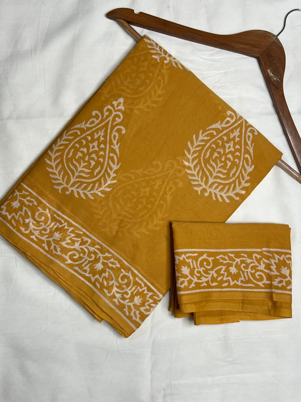 Cotton Mulmul Handblock Printed Sarees Wholesale – Lightweight Artisan Cotton Sarees