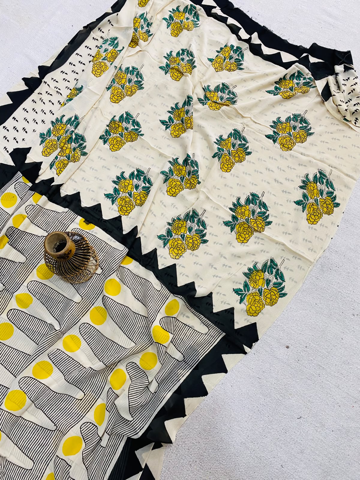 Natural Hand Block Printed Georgette Sarees Wholesale