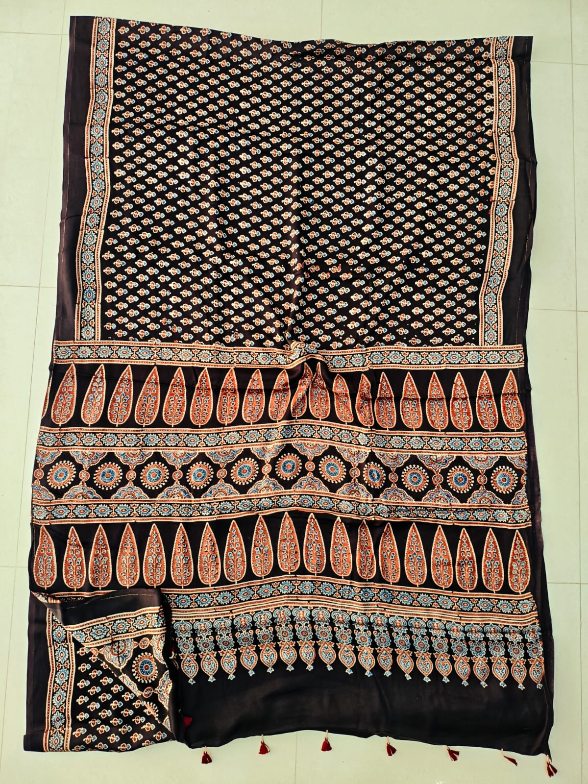 Maroon Ajrakh Handblock Printed Modal Silk Saree with Spider Print Design – Kutch Wholesale Textile