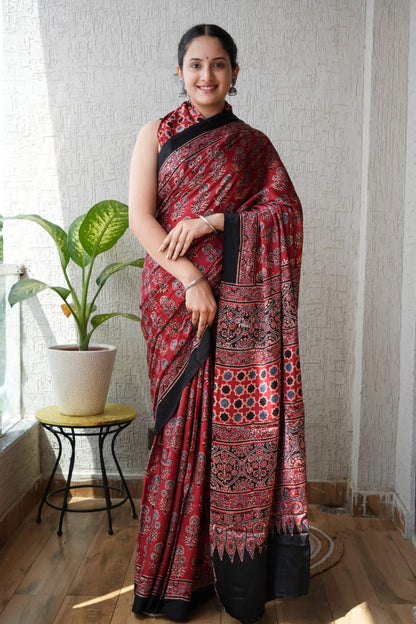Red Floral Jaal Butta Ajrakh Handblock Printed Saree – Modal Silk Kutch Gujarat Textile Manufacturer
