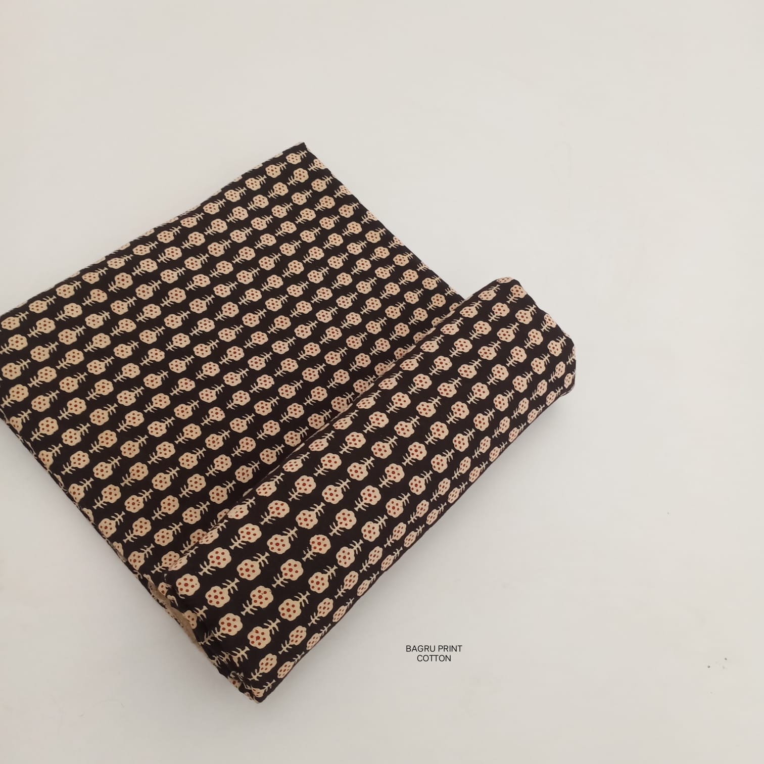  Black Bagru handblock printed fabric in pure cotton, artisan-made textile ideal for boutique collections by Fabtexs.