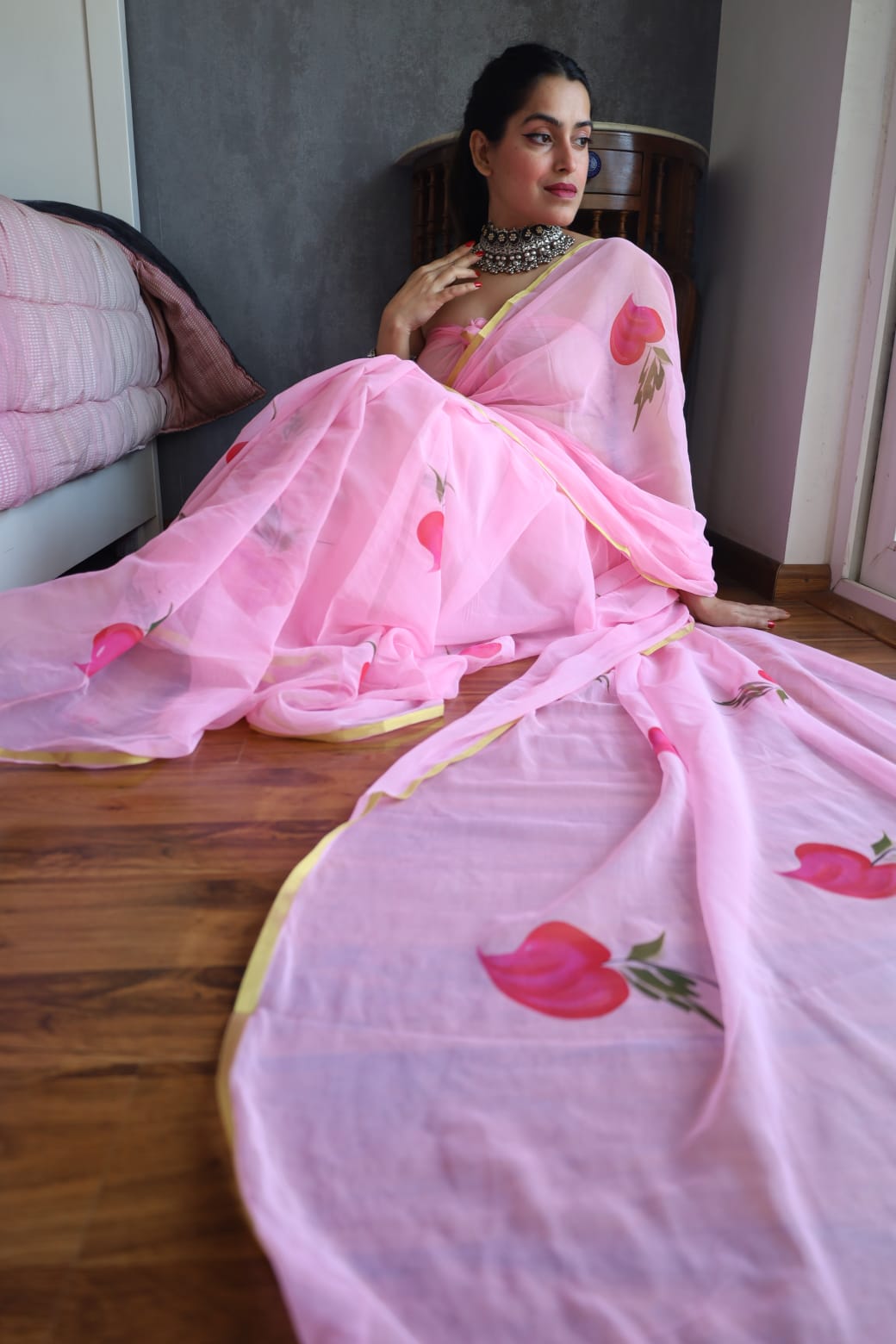 Pink Chiffon Zari Border Handpainted Saree with Floral Design – Elegant Wholesale Saree