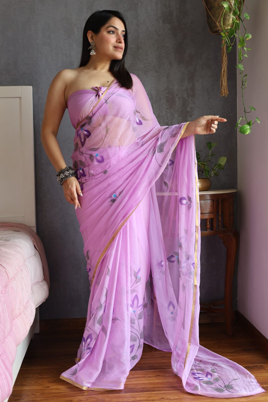 Pink Chiffon Zari Border Handpainted Saree with Purple Flowers – Wholesale Partywear Saree