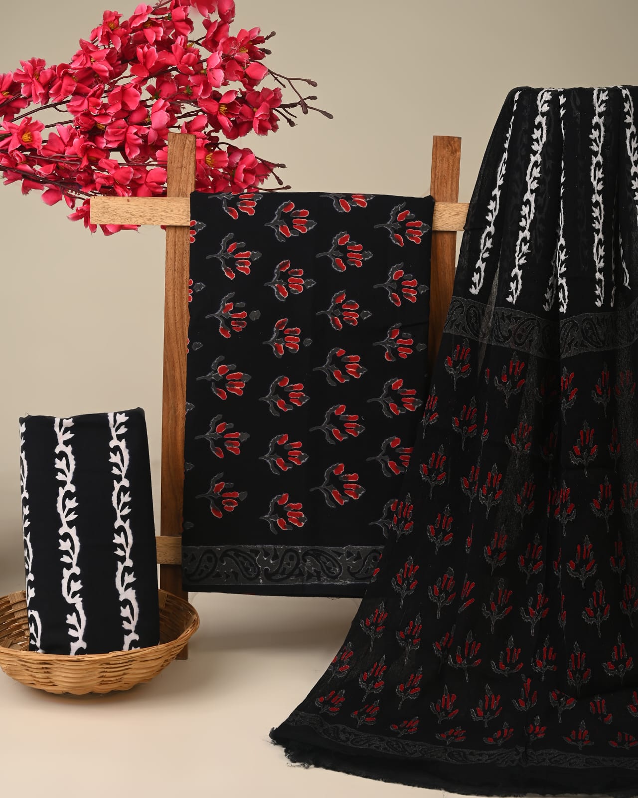 green black pink butti handblock printed cotton dress material with chiffon dupatta wholesale India low MOQ fabric sourcing Fabtexs
