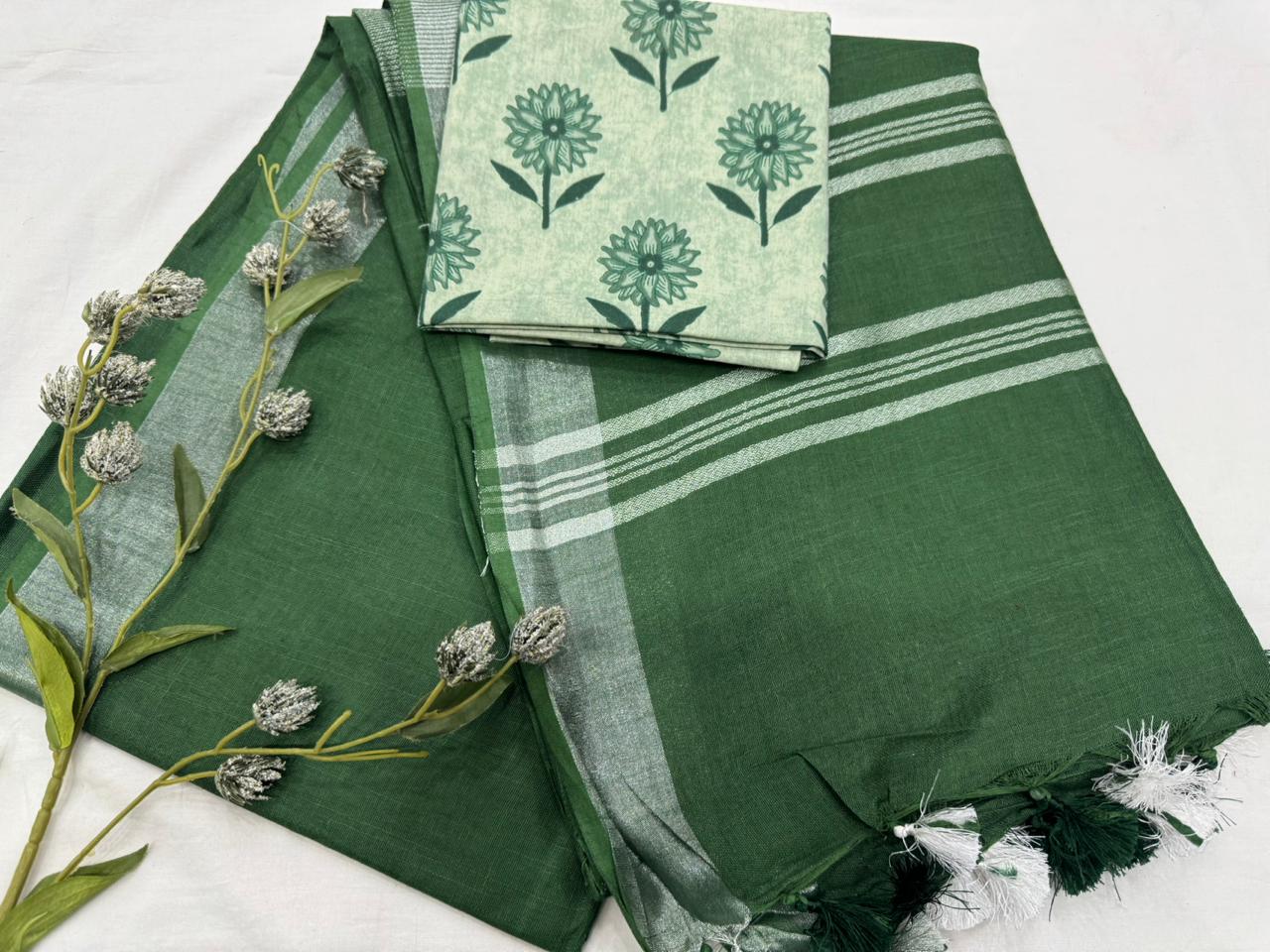 Plain Cotton Linen Saree Wholesale in Bottle Green – Lightweight Handcrafted Designer Linen Saree for Boutiques & Retailers | Fabtexs