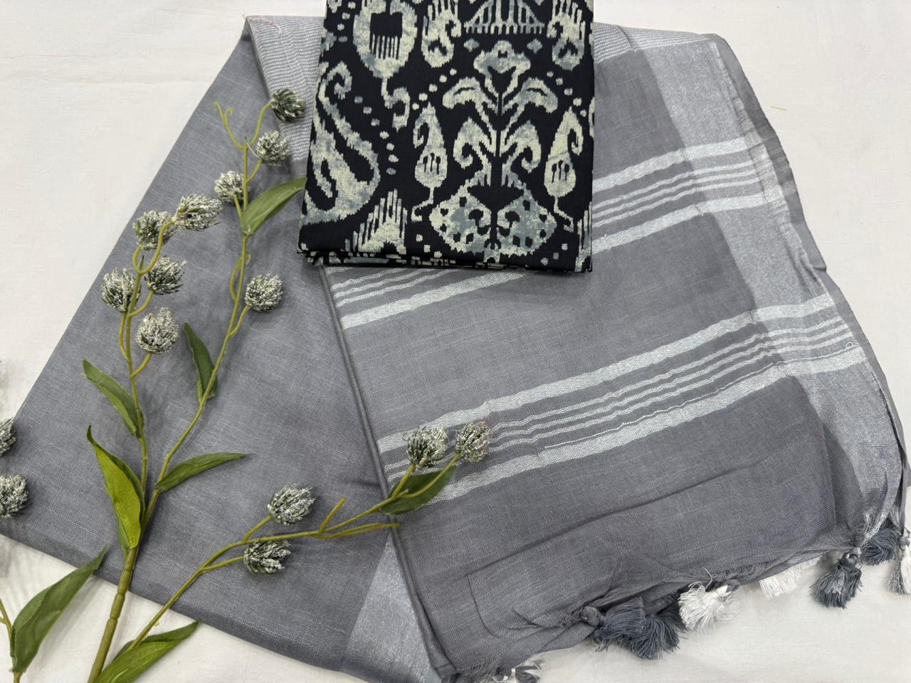 Plain Cotton Linen Saree Wholesale in Steel Grey – Lightweight Handcrafted Designer Linen Saree for Boutiques & Retailers | Fabtexs