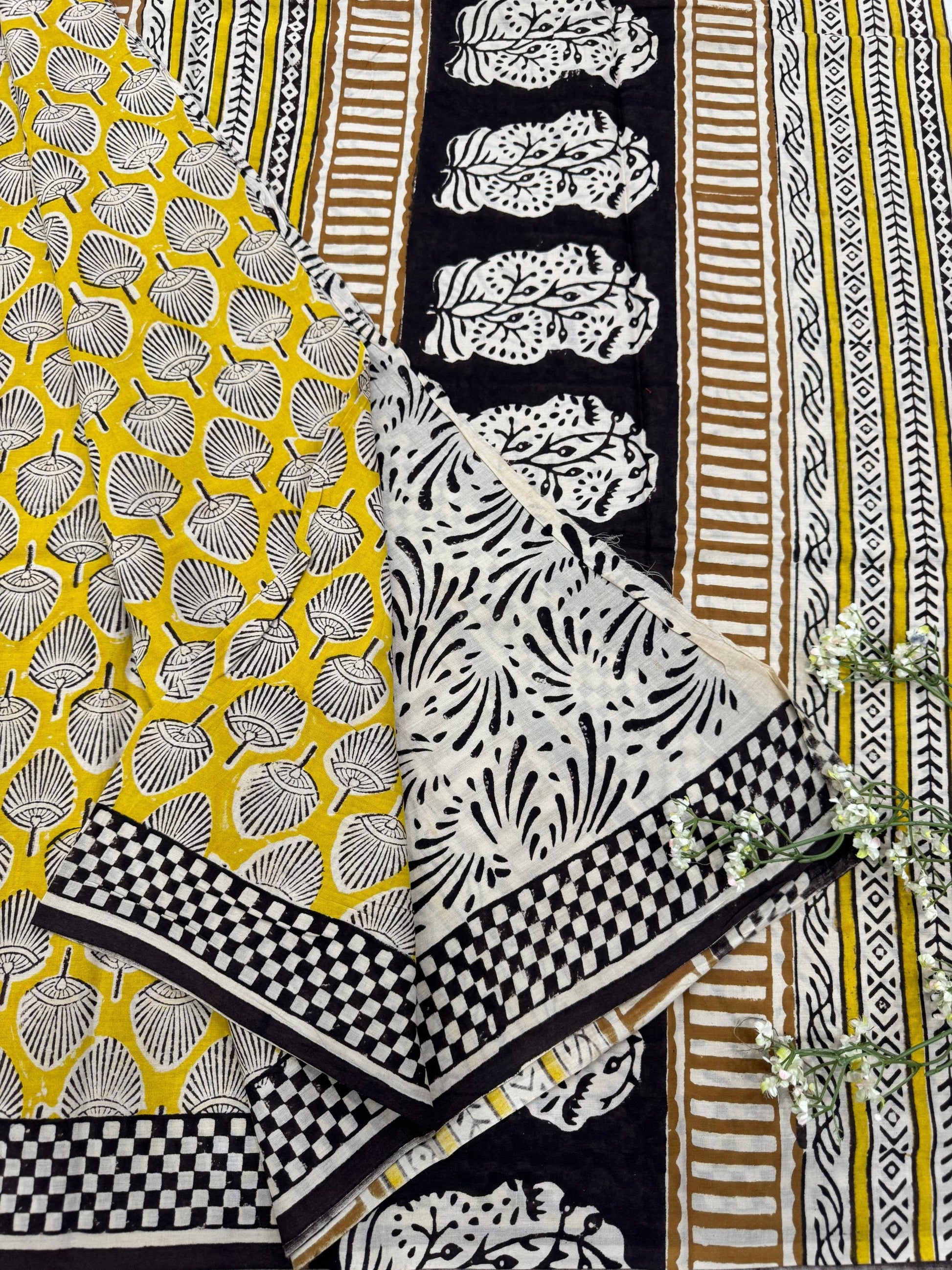 Mustard Butti Cotton Mul Saree – Lightweight Designer Saree for Boutiques & Wholesale Buyers