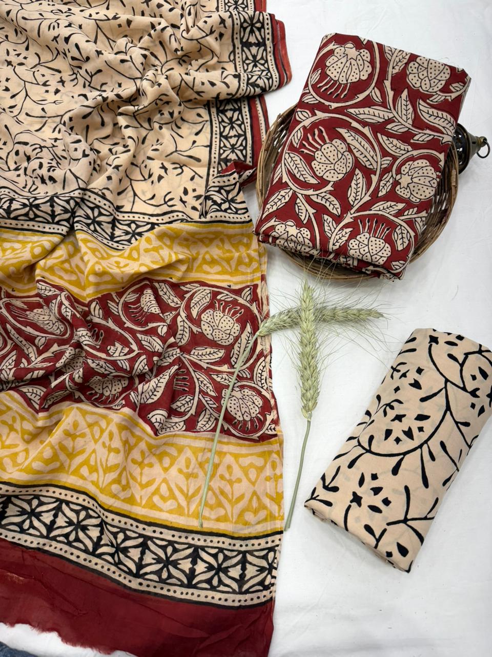 Pink and white cotton mulmul dress material wholesale, handblock printed cotton dress material for boutiques by Fabtexs