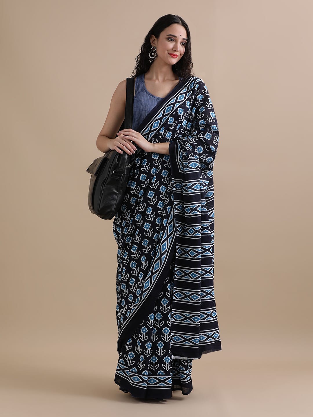 Cotton mulmul handblock printed saree wholesale in black white border pattern