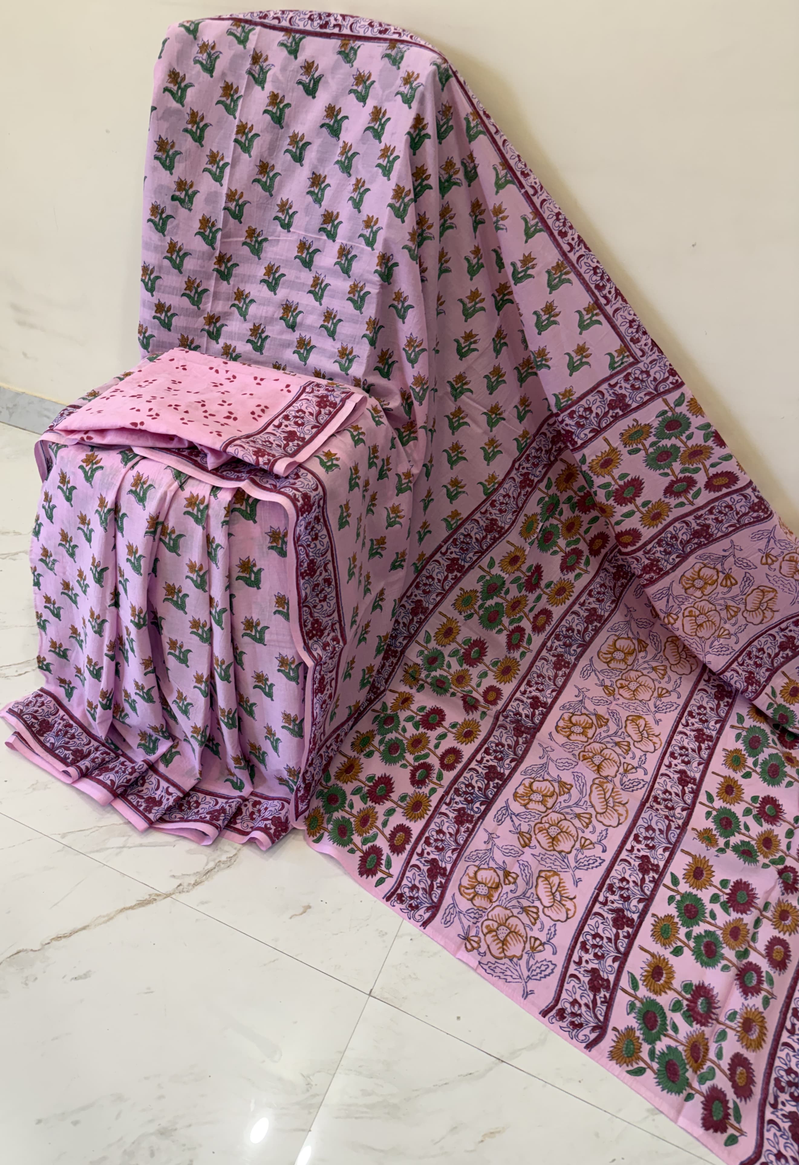 Cotton mulmul handblock printed saree wholesale in pink Ajrakh pattern