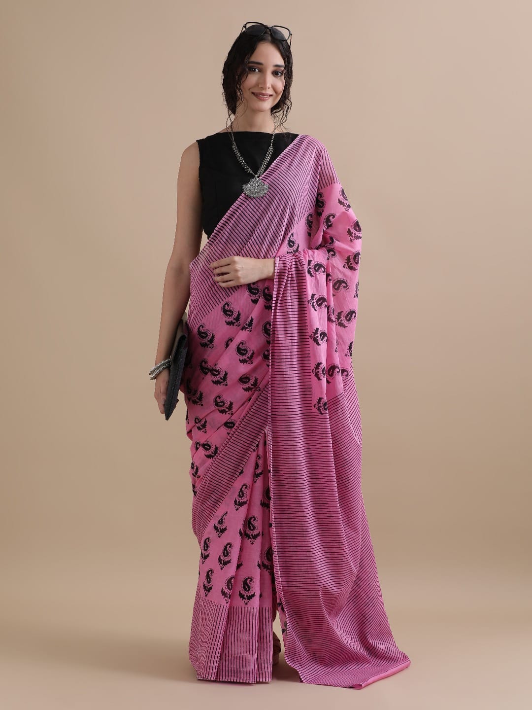 Cotton mulmul handblock printed saree wholesale in pink paisley floral print