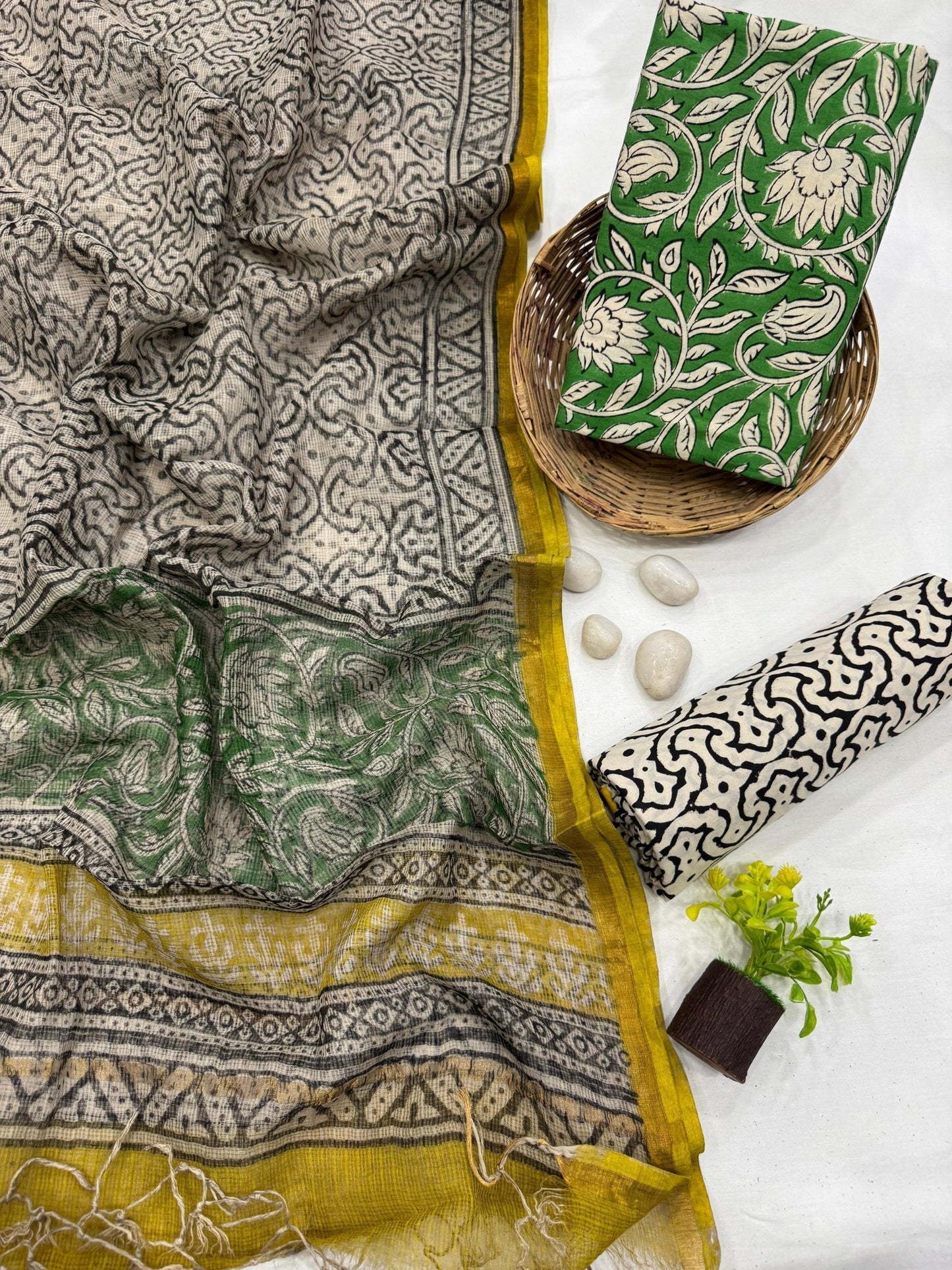 Handblock Printed Kota Doria Green Jaal Dress Material – Lightweight fabric for boutiques, designers, and wholesale buyers