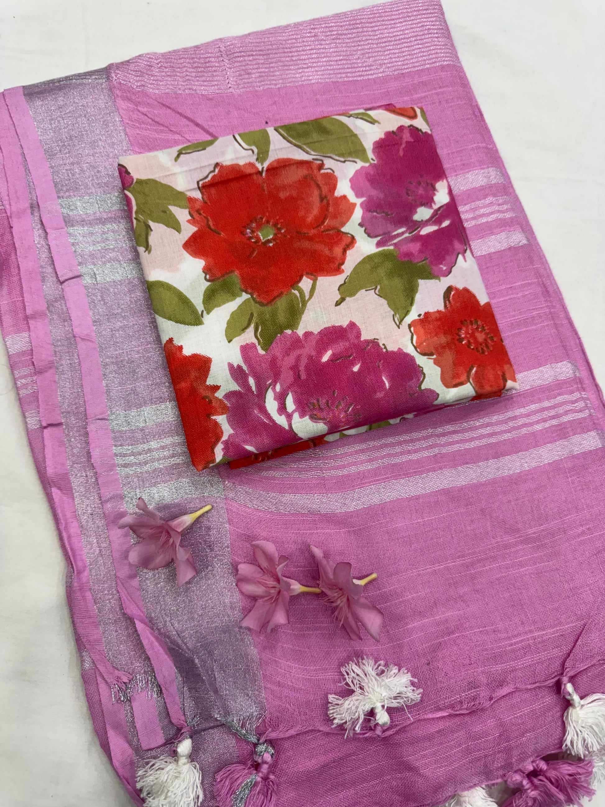 Light Pink Saree with Floral Buta Blouse Fabric – Handcrafted cotton mul handblock saree wholesale for boutiques and retailers