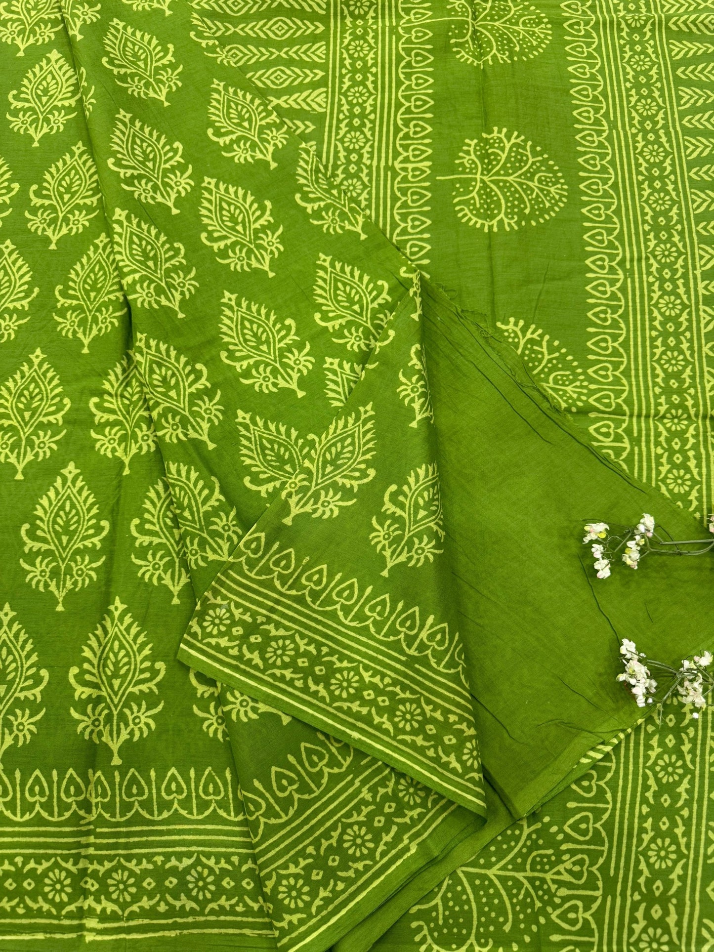 Lime Green Boota Cotton Saree – Handcrafted Designer Wholesale Saree for Boutiques