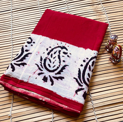 Madder Red and White Paisley Cotton Mul Handblock Saree – Traditional handblock printed wholesale saree from Fabtexs