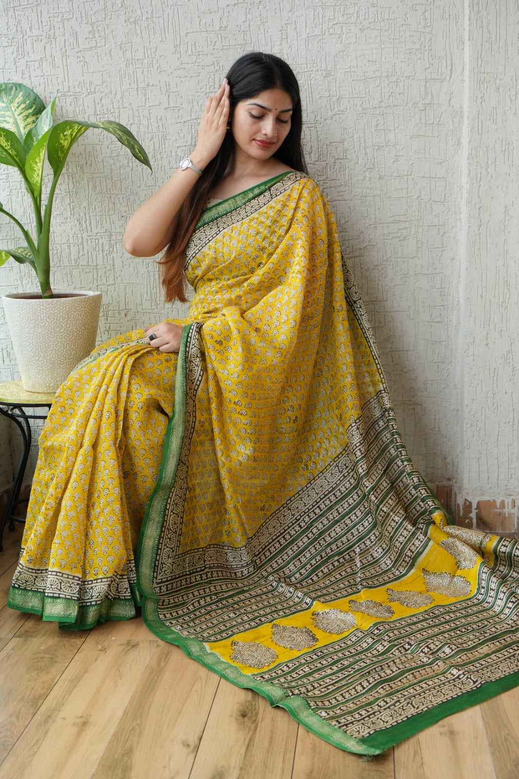 Maheshwari silk saree wholesale, hand block printed maroon black triangle motif, pure silk saree by Fabtexs