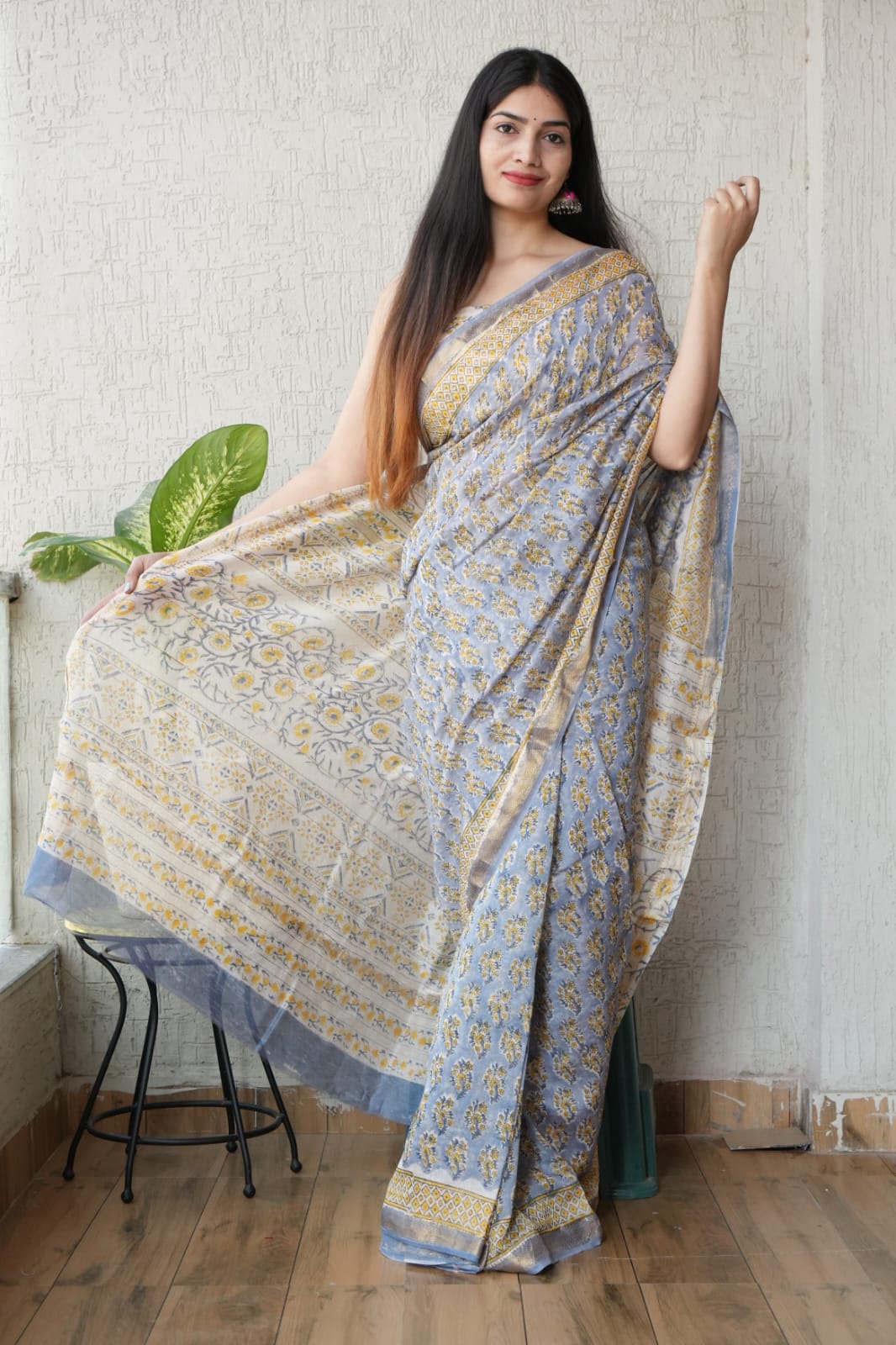Maheshwari silk saree wholesale, hand block printed maroon black zigzag, pure silk saree by Fabtexs