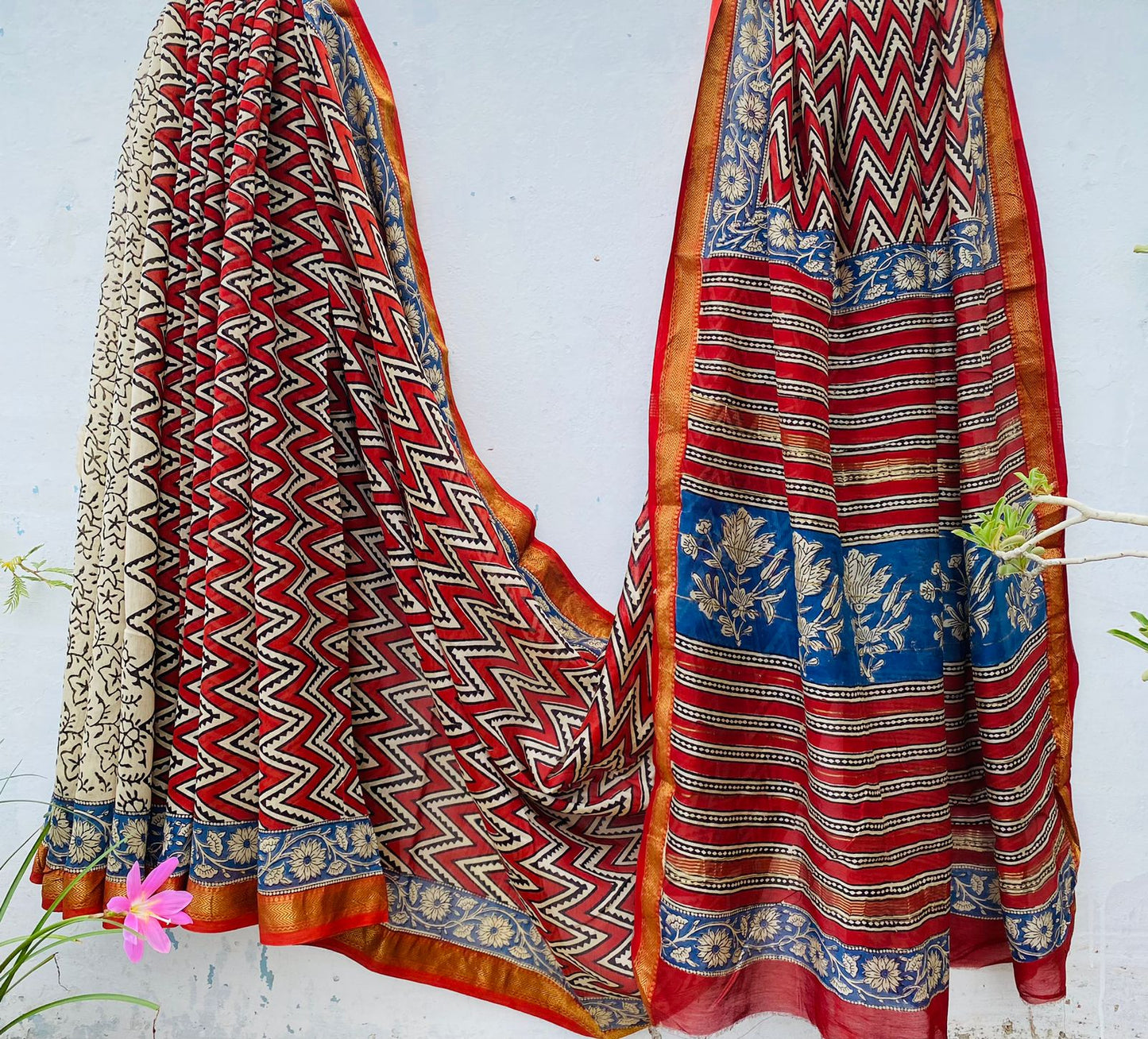 Maheshwari silk saree wholesale, hand block printed red zigzag pattern, pure silk saree by Fabtexs
