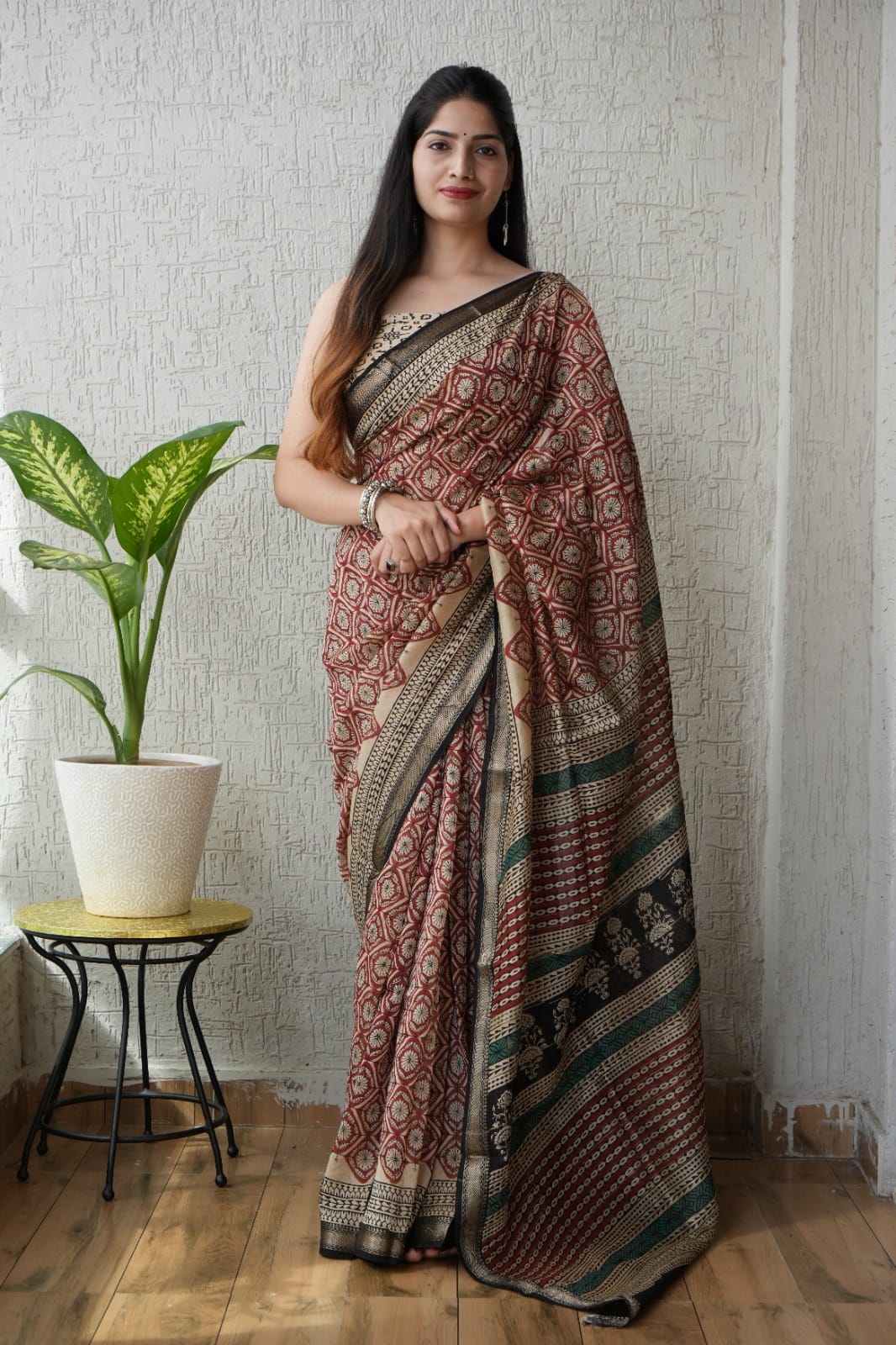 Maroon Maheshwari Silk Handblock Printed Saree with Floral Jaal and Stripes Pallu – Wholesale Silk Saree
