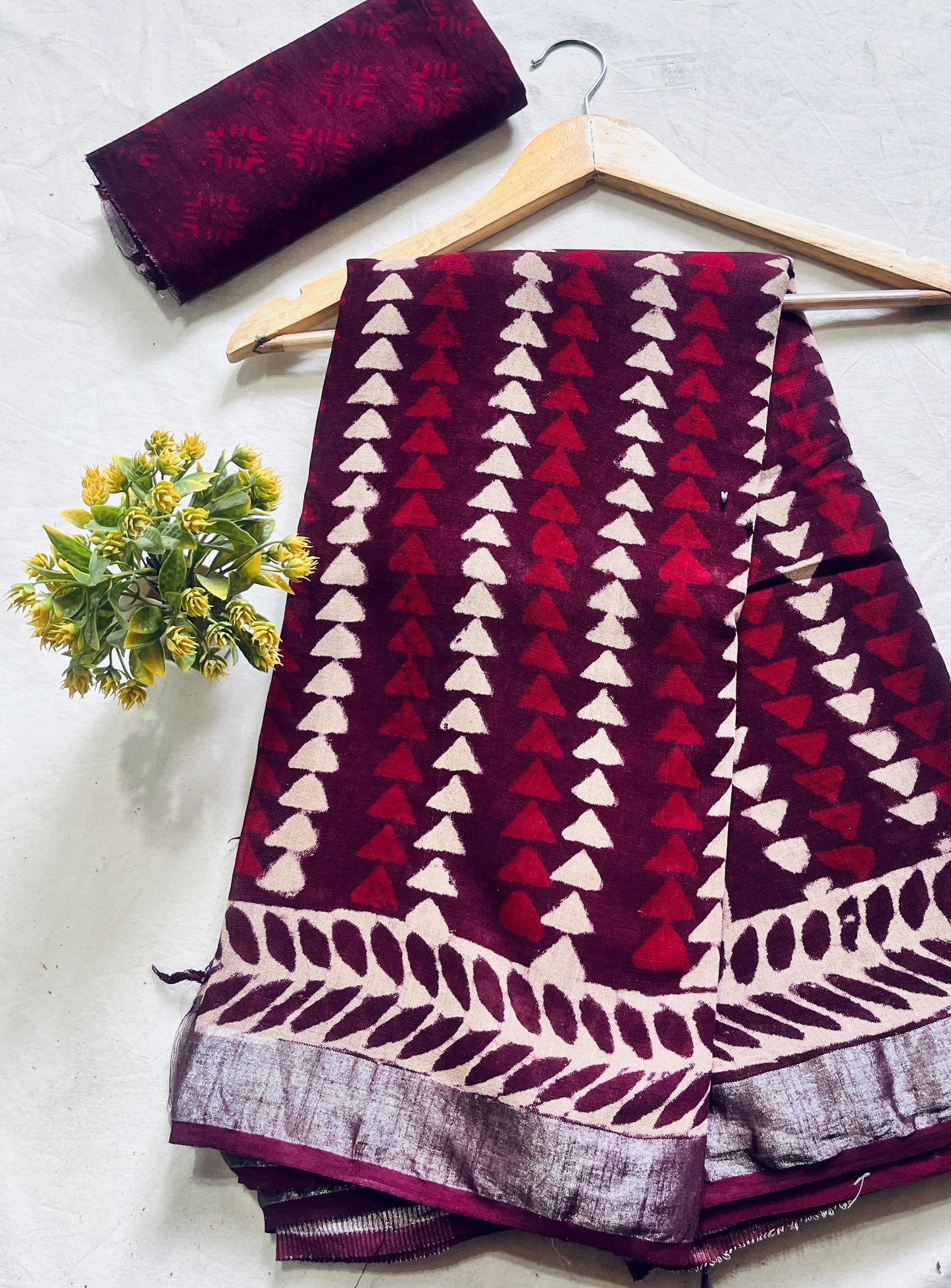 Maroon Geometrical Jaal Saree – Premium cotton linen handblock saree wholesale for retailers and boutiques