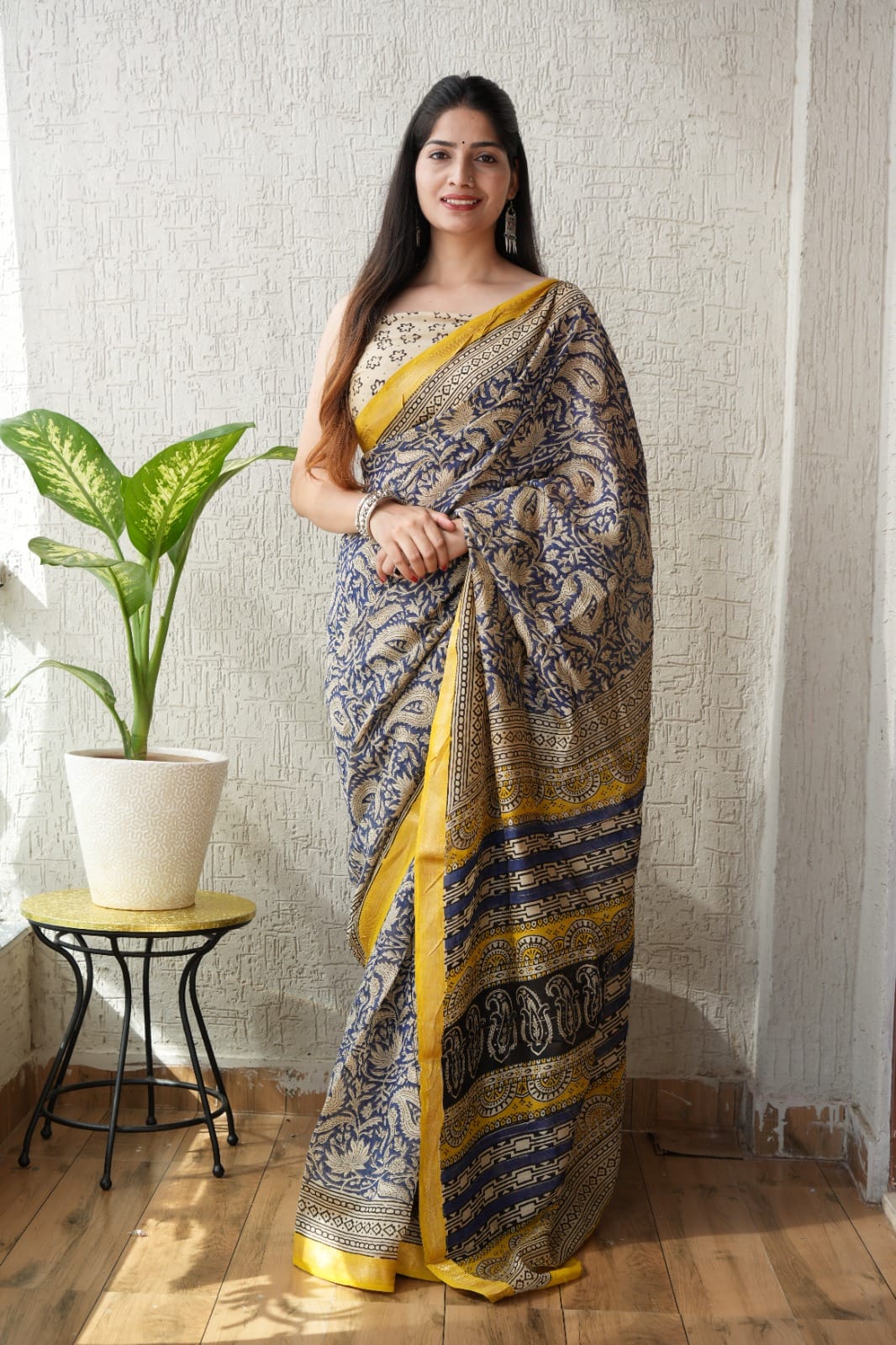 Navy Blue Maheshwari Silk Handblock Printed Saree with Paisley Floral Design – Wholesale Designer Saree
