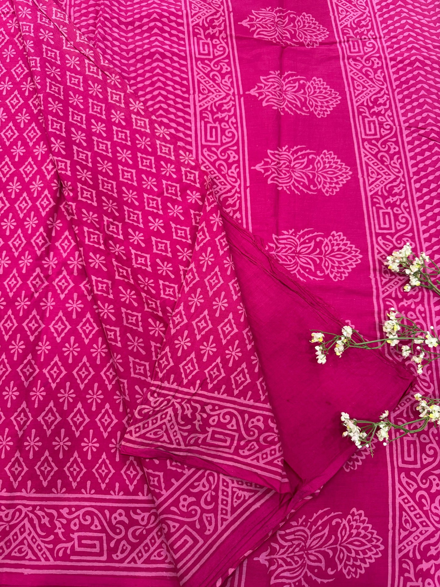 Pink Butti Cotton Saree – Lightweight Designer Handcrafted Wholesale Saree for Boutiques