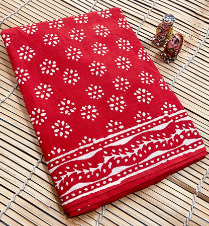 Red Floral Butti Cotton Mul Handblock Saree – Designer handcrafted wholesale saree for boutiques and retailers