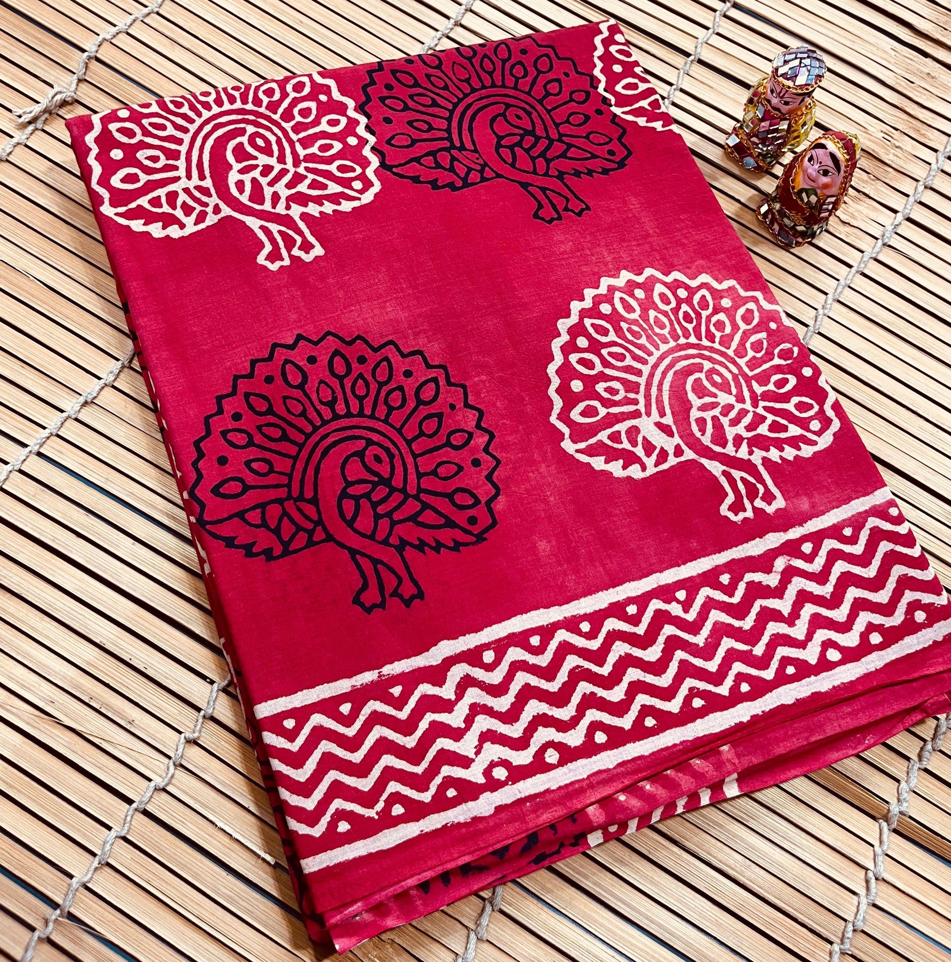 Red Peacock Design Cotton Mul Handblock Saree – Handcrafted premium wholesale saree for boutiques and stores